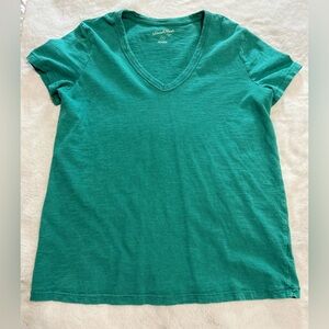 Universal Thread V-Neck T-Shirt